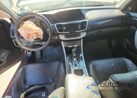 2015 Honda Accord Exl z USA, uszkodzony, nr VIN 1HGCT2B82FA003697